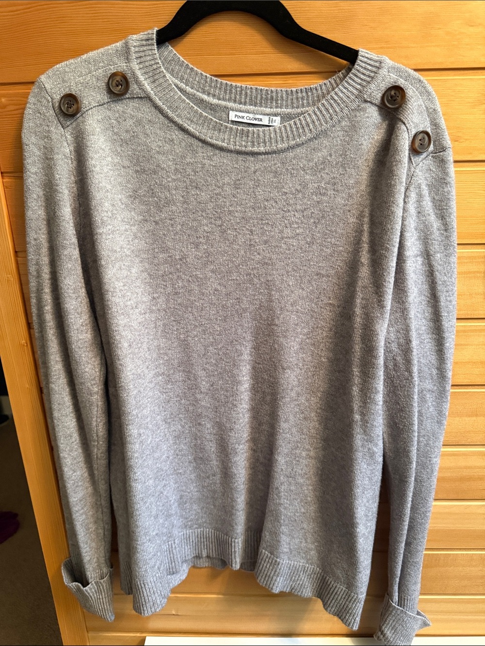 Soft Grey sweater with buttons on shoulders